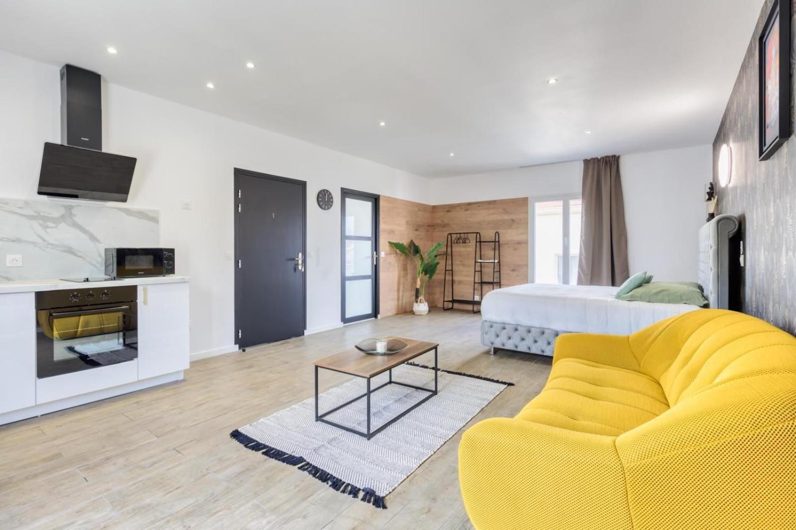 Studio 1 Coubron Dış mekan fotoğraf
