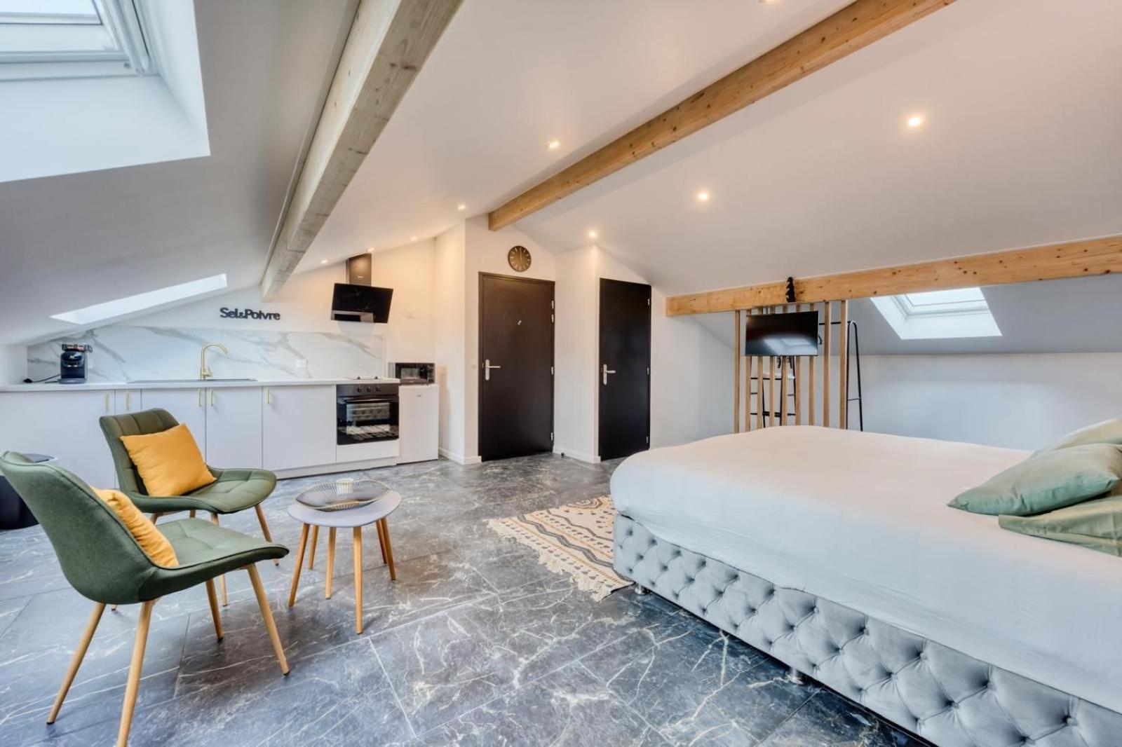 Studio 1 Coubron Dış mekan fotoğraf