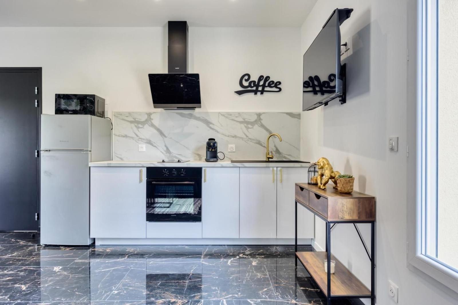 Studio 1 Coubron Dış mekan fotoğraf