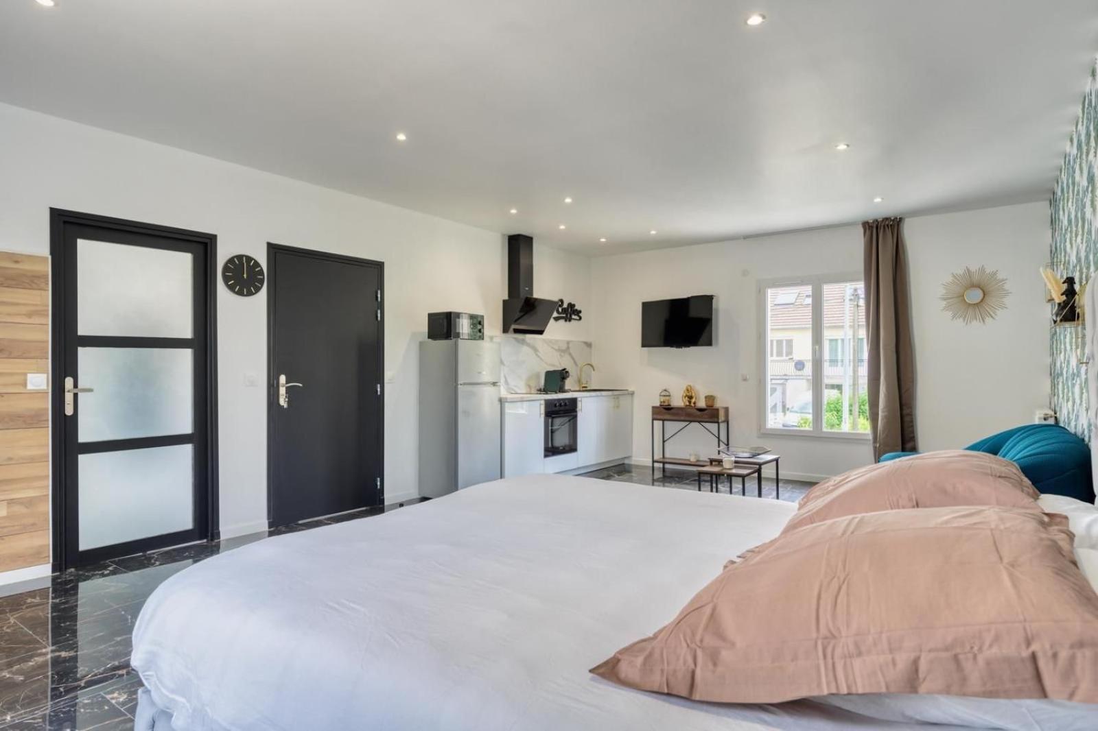 Studio 1 Coubron Dış mekan fotoğraf